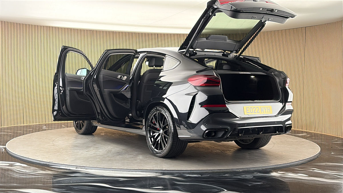 BMW X6 Image 23