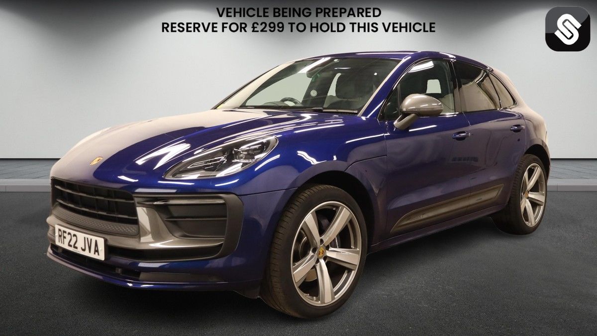 Porsche Macan Image 2