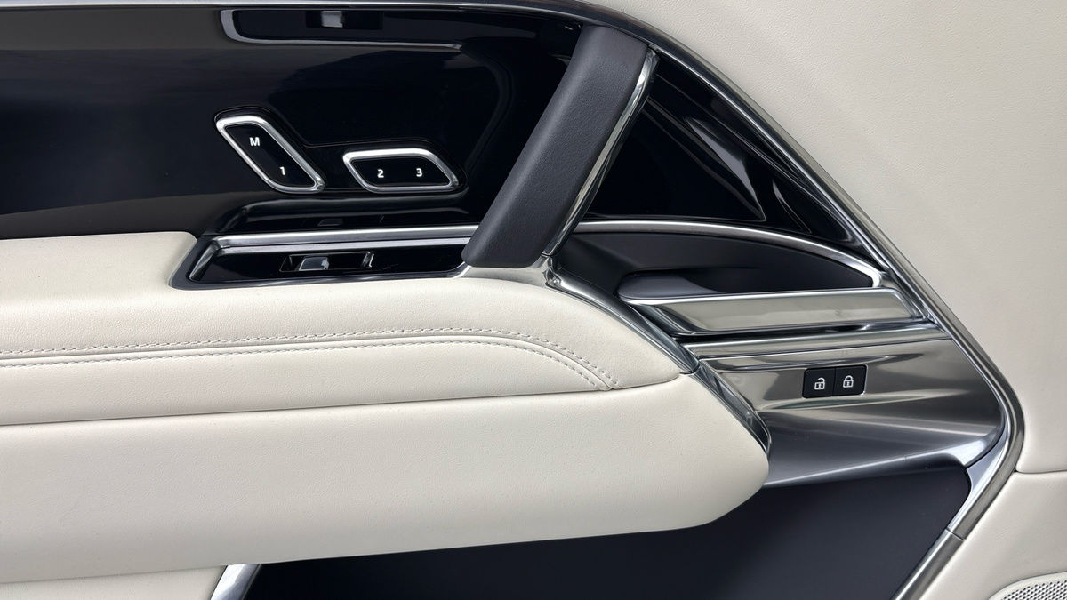 Land Rover Range Rover Image 19