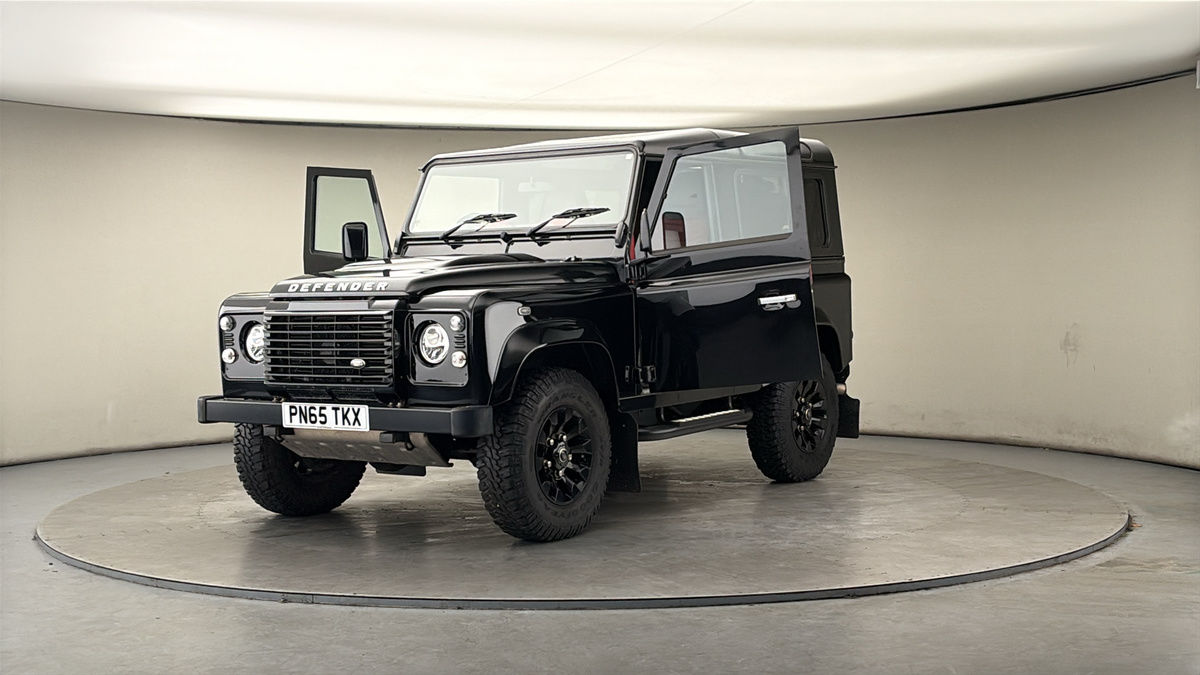 More views of Land Rover Defender 90