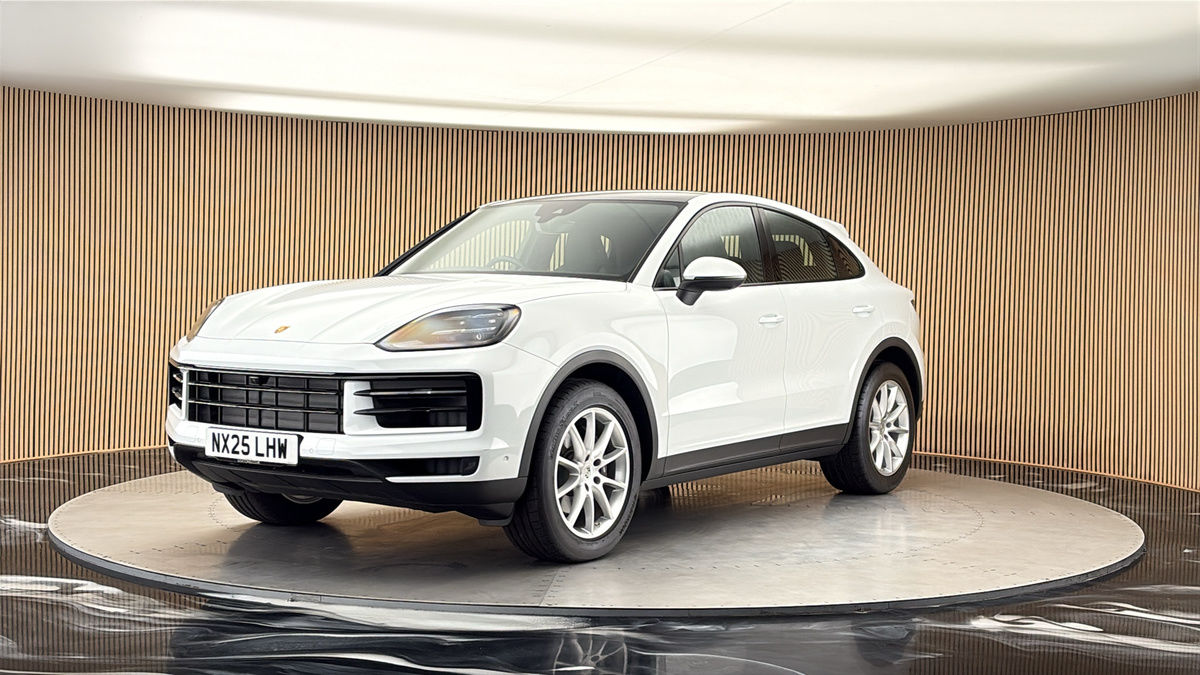 More views of Porsche Cayenne