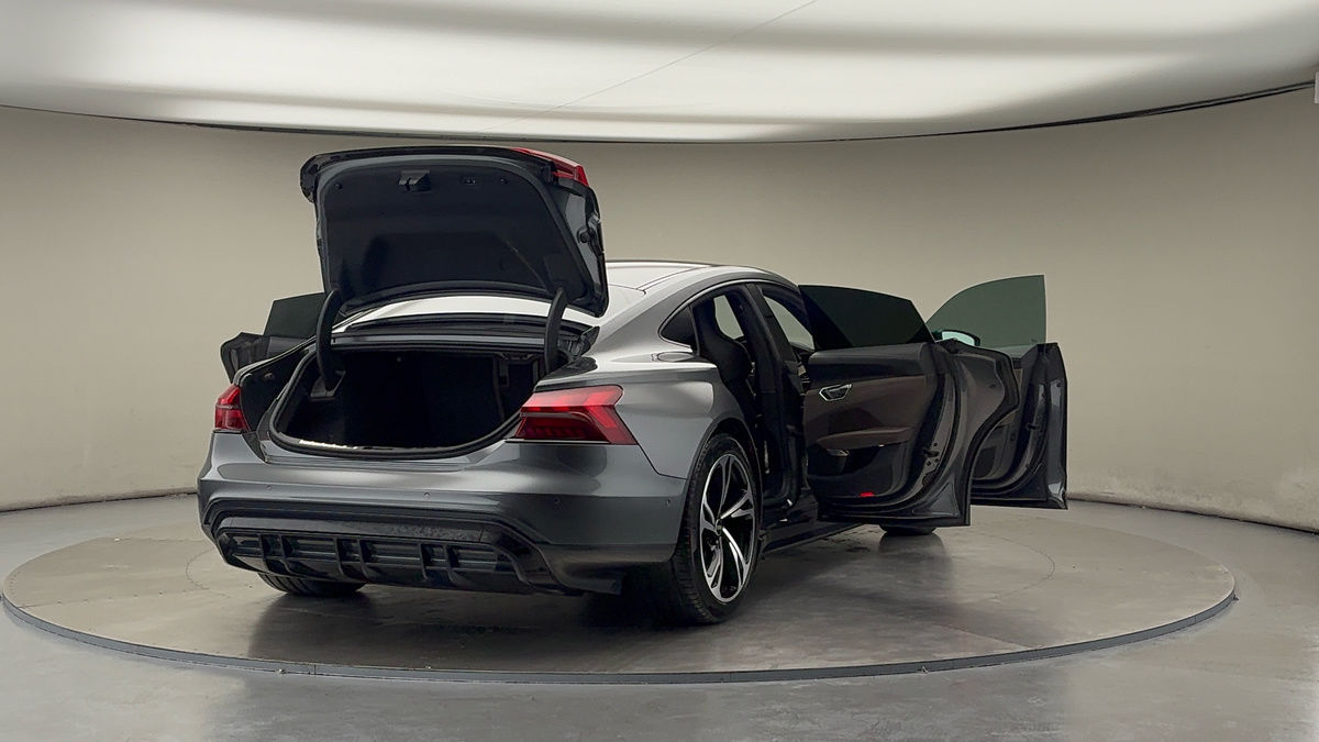 More views of Audi e-tron GT