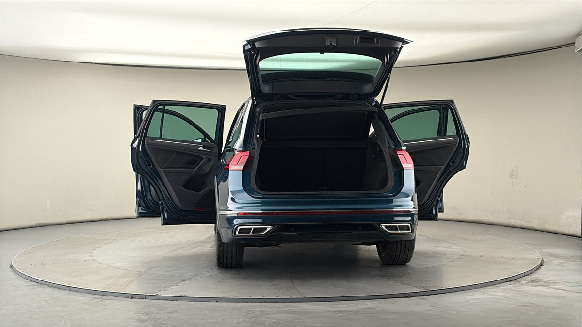 More views of Volkswagen Tiguan