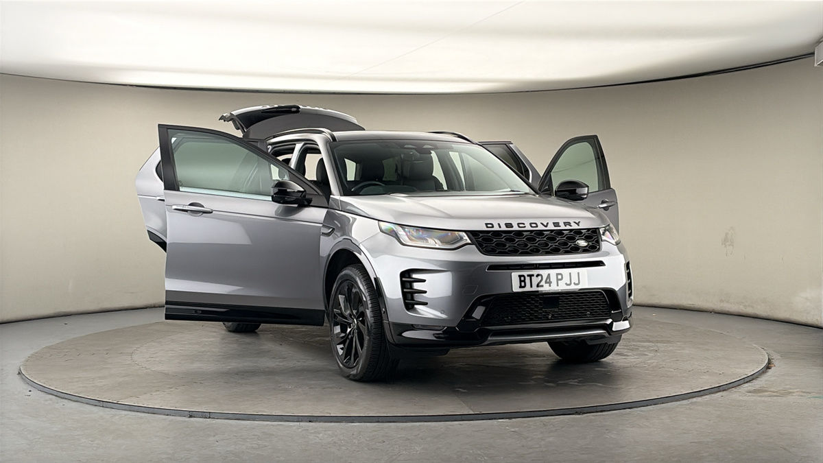 More views of Land Rover Discovery Sport
