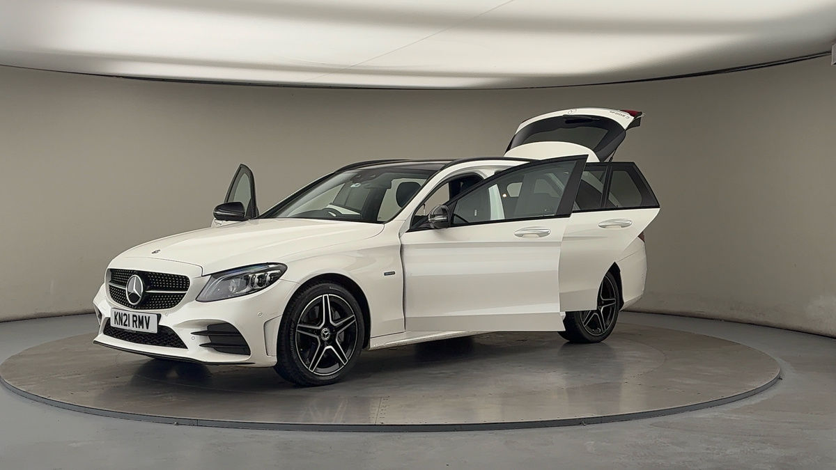 Mercedes-Benz C Class Image 22