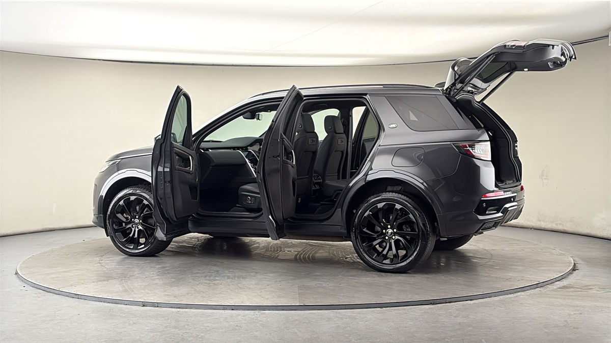 More views of Land Rover Discovery Sport