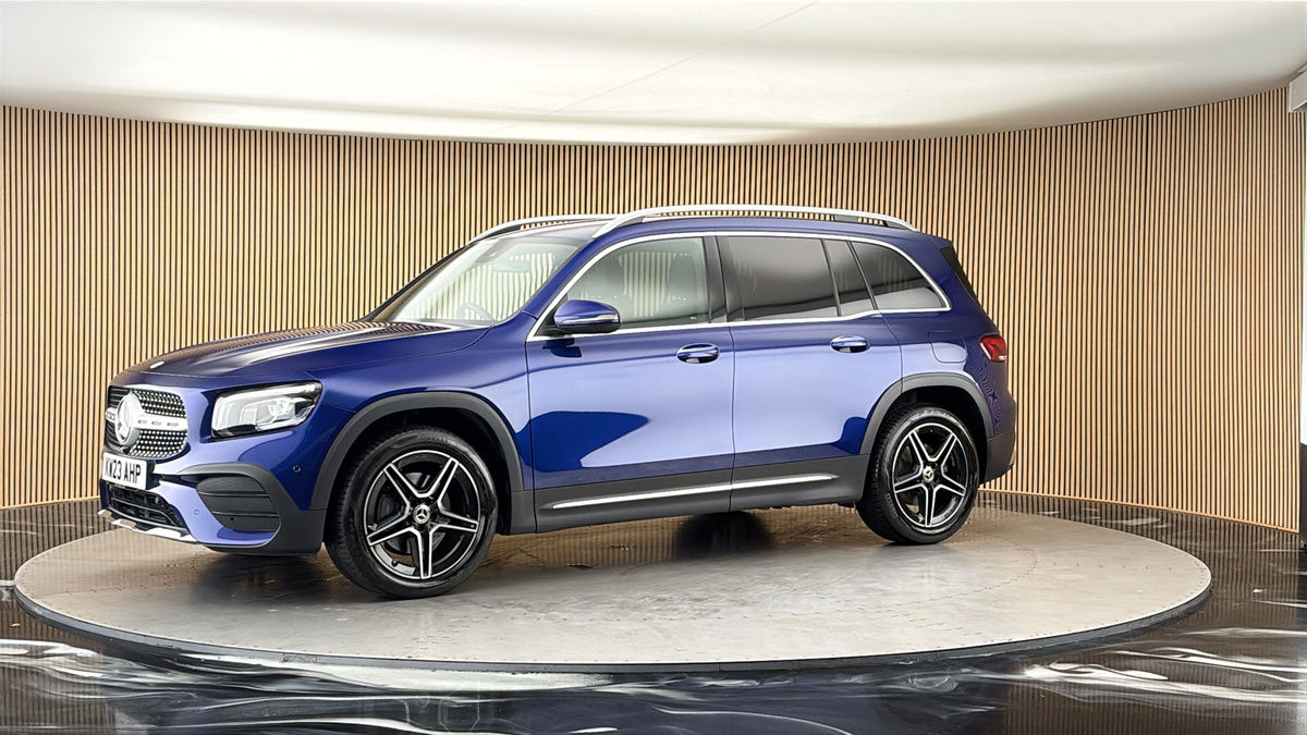 More views of Mercedes-Benz GLB