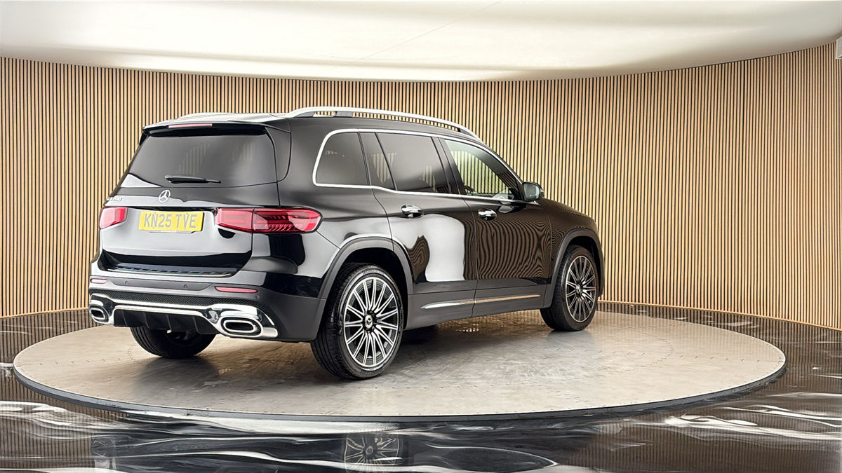 More views of Mercedes-Benz GLB