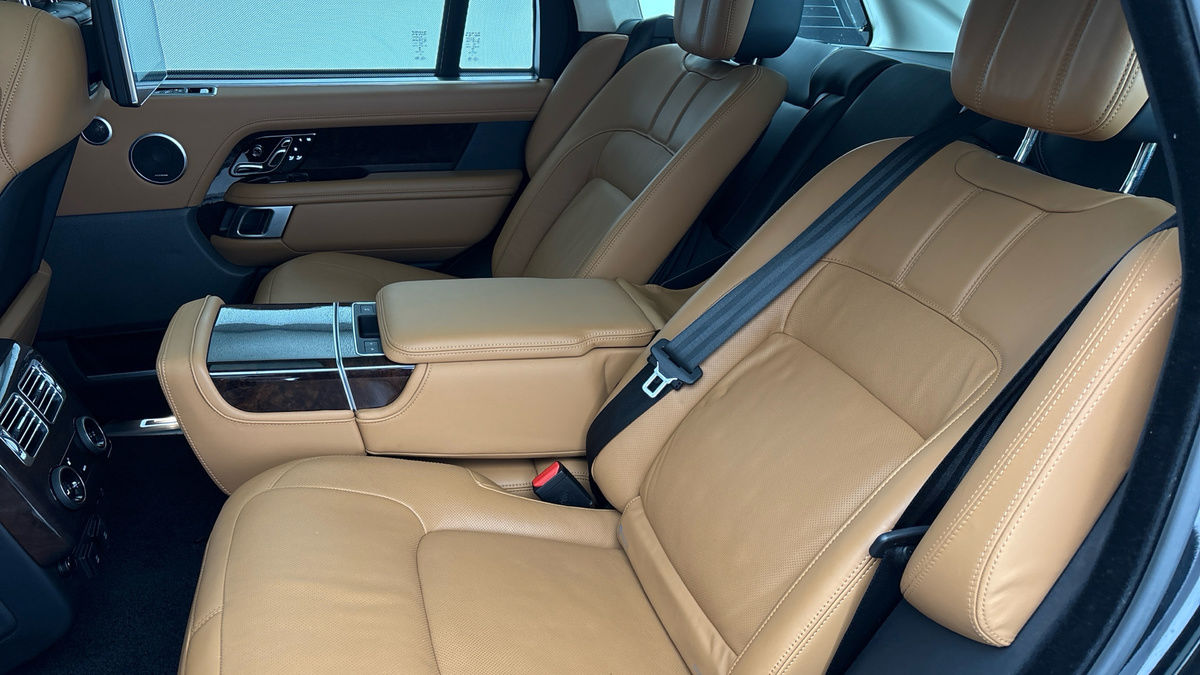 Land Rover Range Rover Image 9