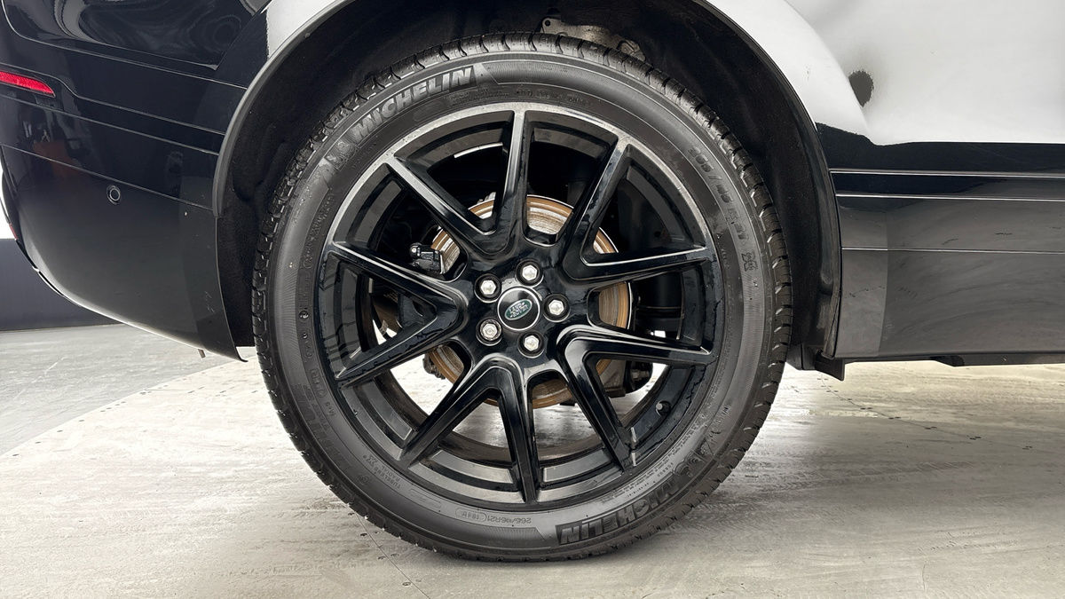 Land Rover Range Rover Velar Image 10