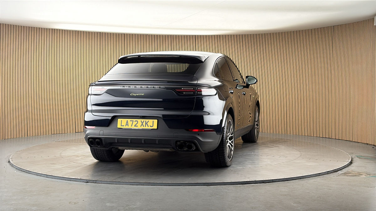 More views of Porsche Cayenne