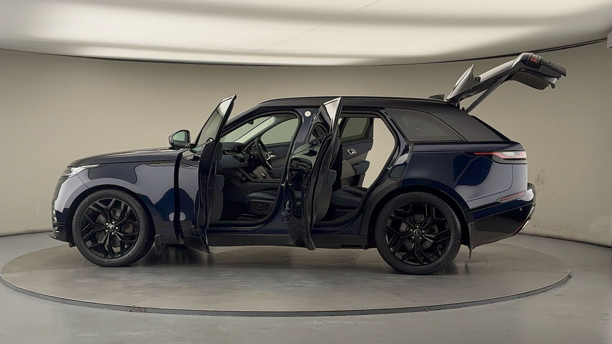 More views of Land Rover Range Rover Velar