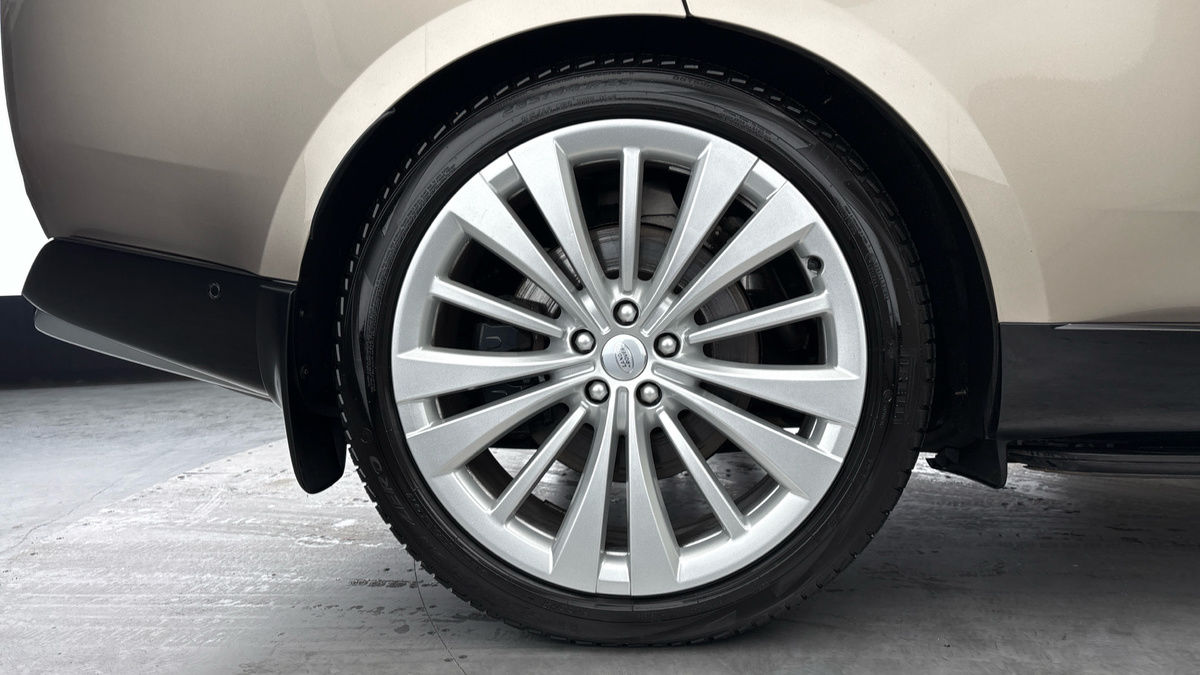 Land Rover Range Rover Image 10