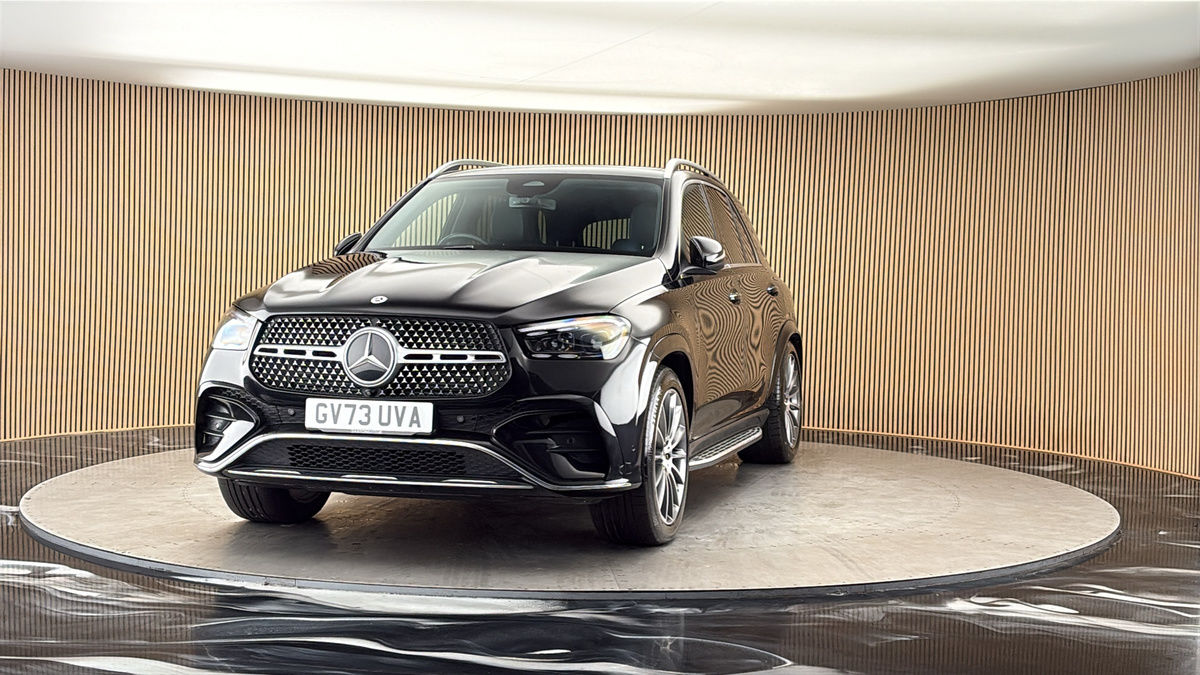 More views of Mercedes-Benz GLE