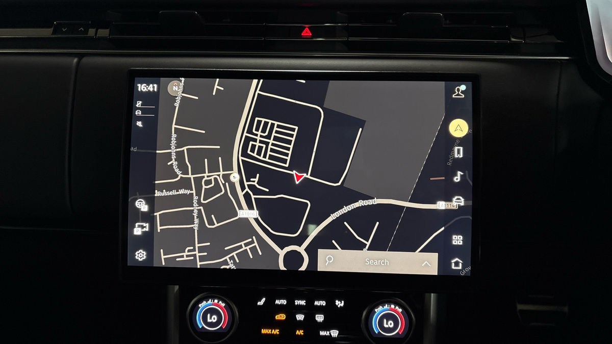 Land Rover Range Rover Image 17