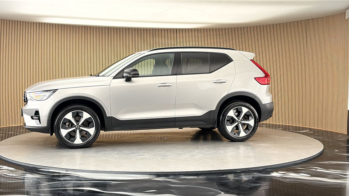 More views of Volvo XC40