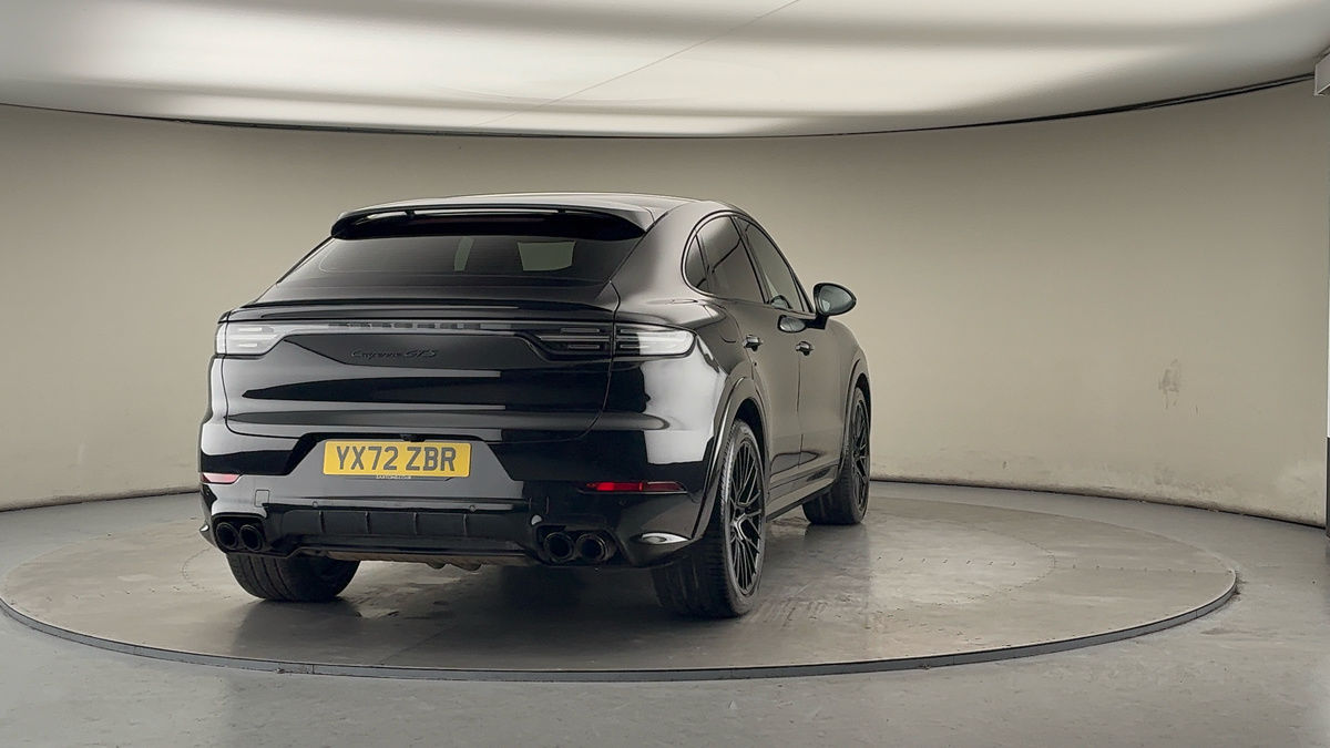 More views of Porsche Cayenne