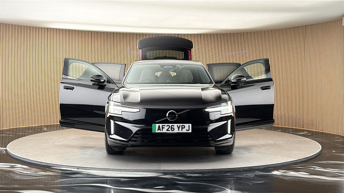 More views of Volvo ES90