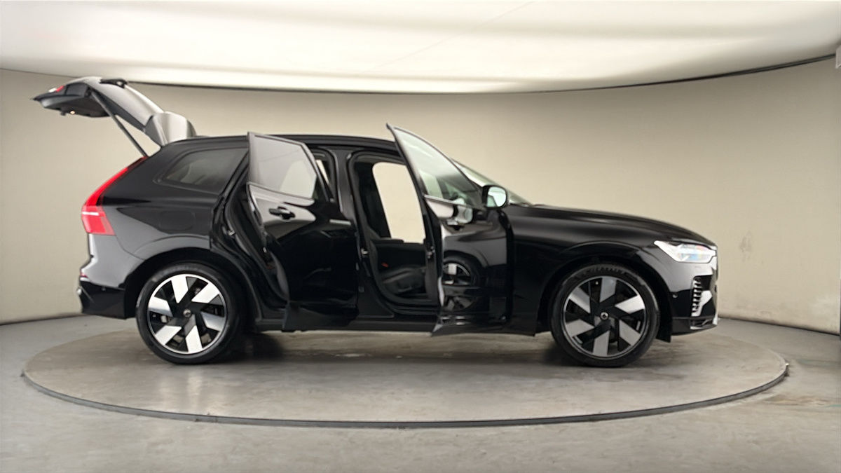 More views of Volvo XC60