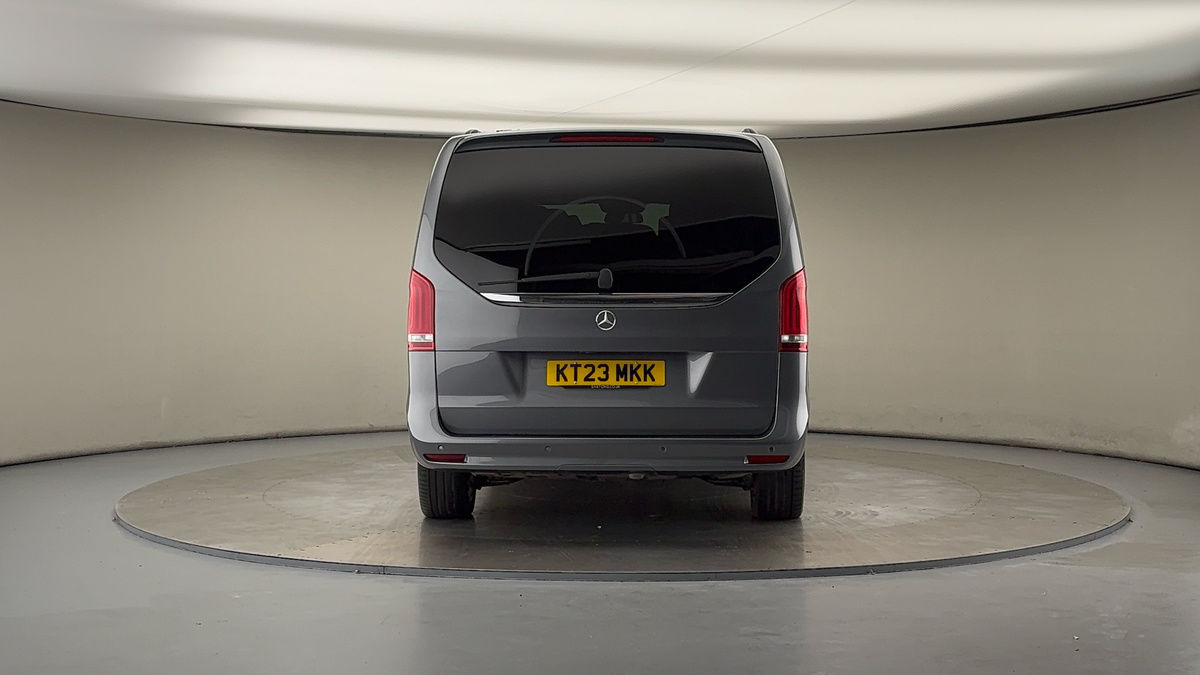 Mercedes-Benz V Class Image 4