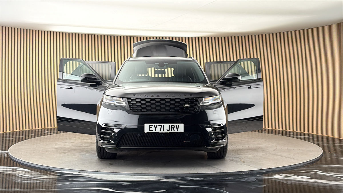 More views of Land Rover Range Rover Velar