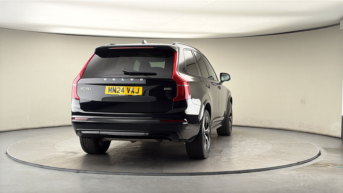 More views of Volvo XC90