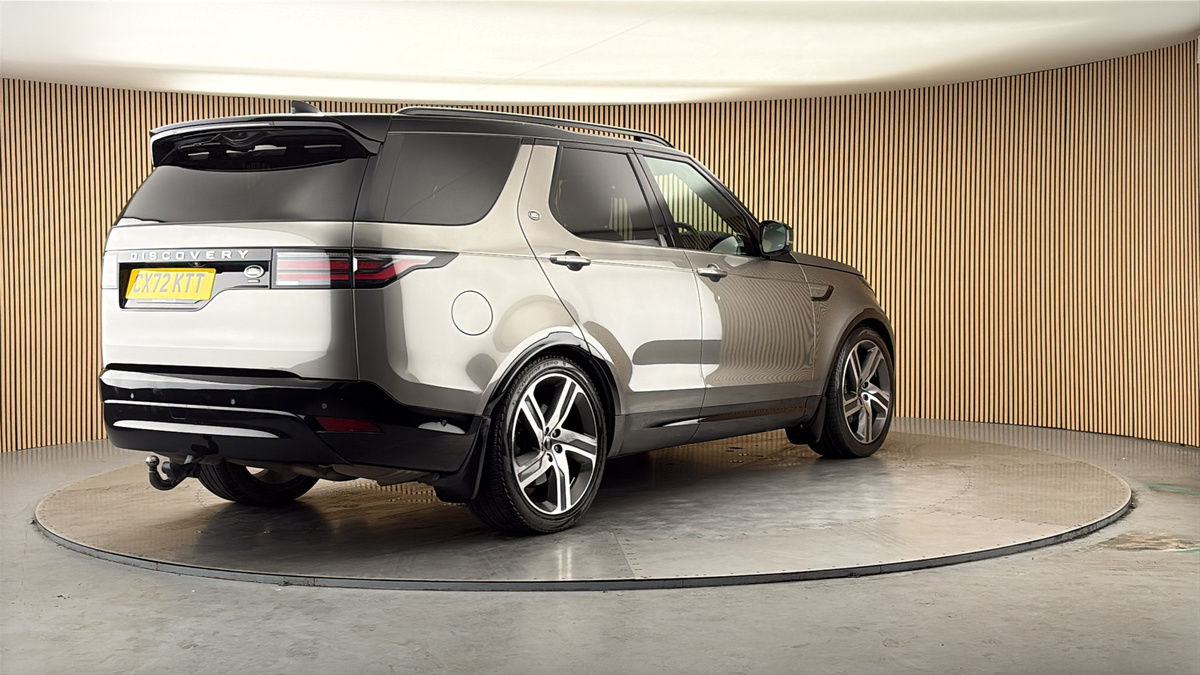 More views of Land Rover Discovery