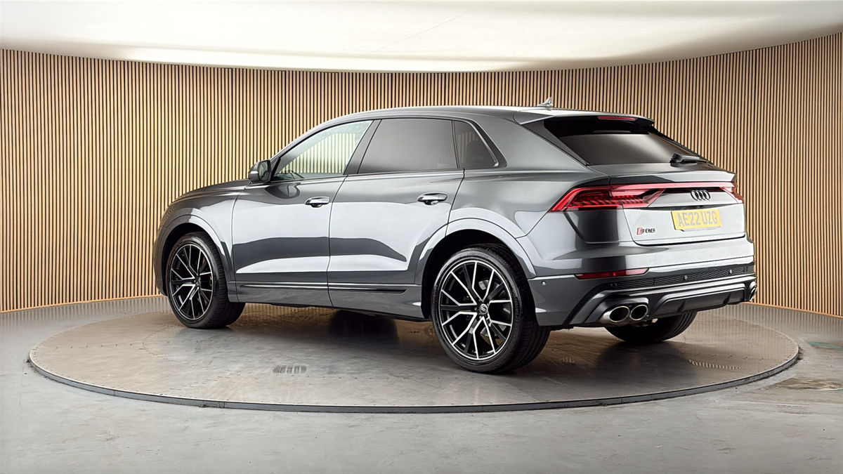 More views of Audi SQ8