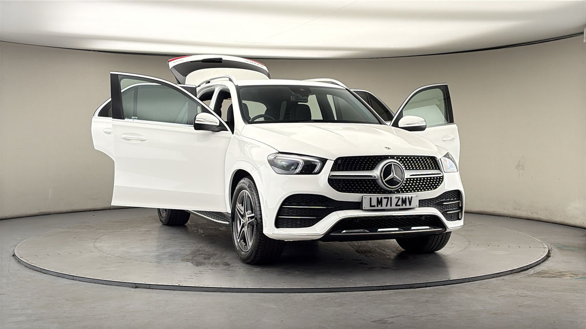 More views of Mercedes-Benz GLE