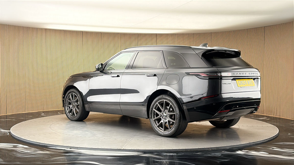 More views of Land Rover Range Rover Velar