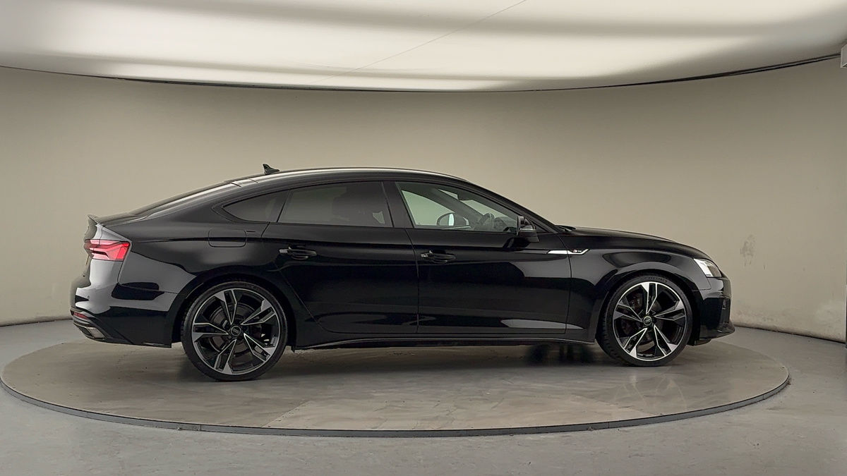 More views of Audi A5