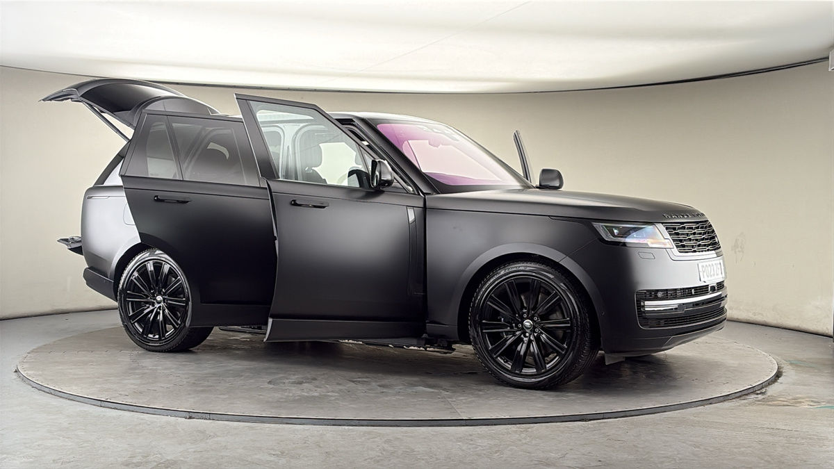 More views of Land Rover Range Rover