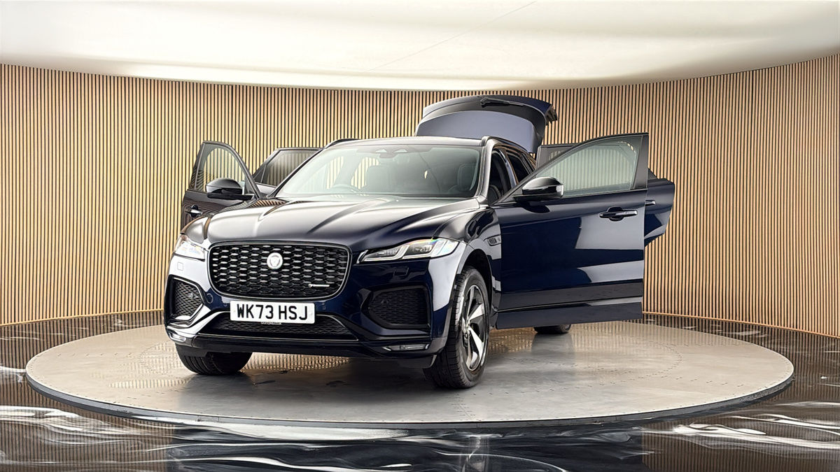 More views of Jaguar F-PACE