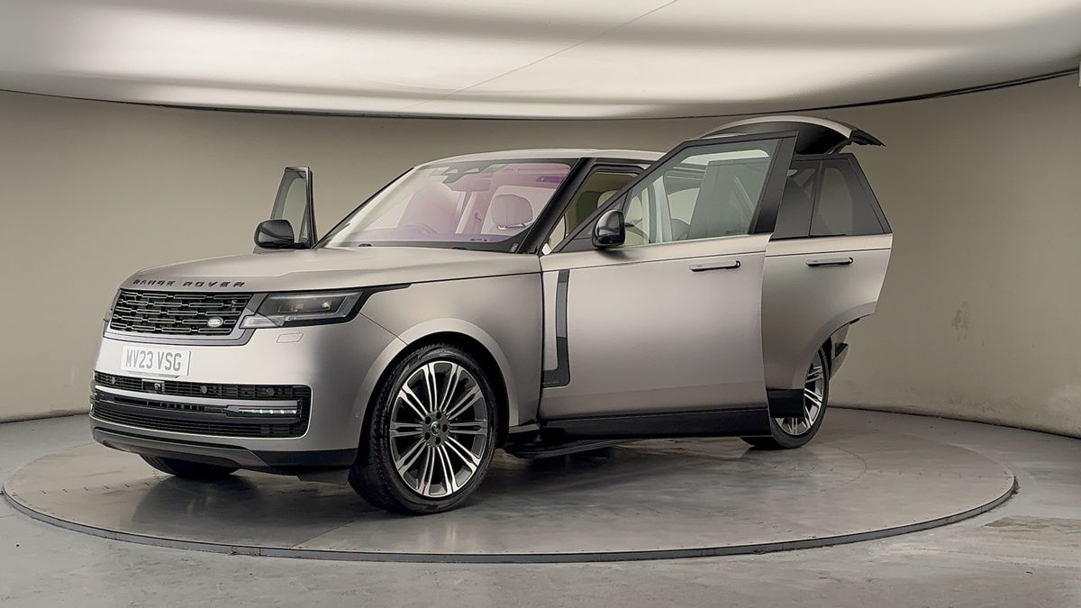 More views of Land Rover Range Rover