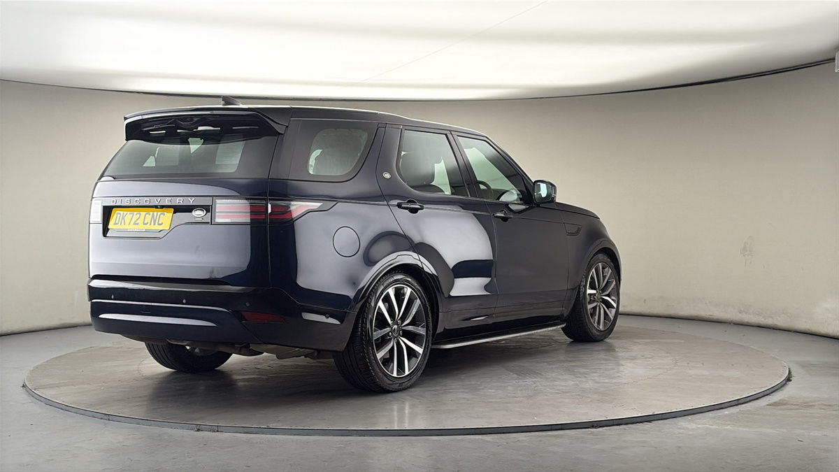 More views of Land Rover Discovery