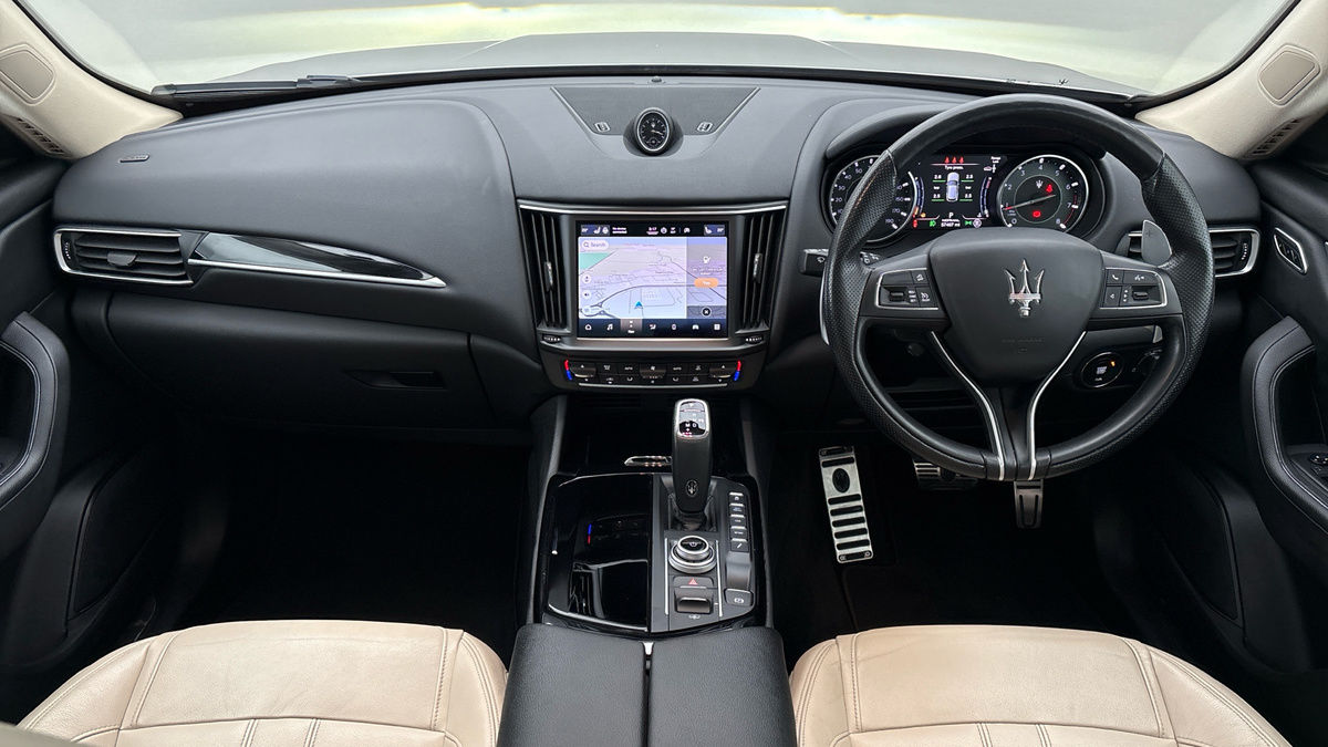 Maserati Levante Image 12