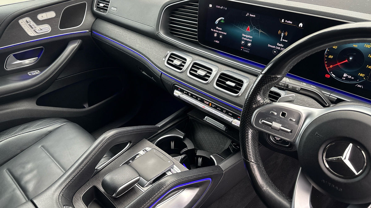 Mercedes-Benz GLE Image 18