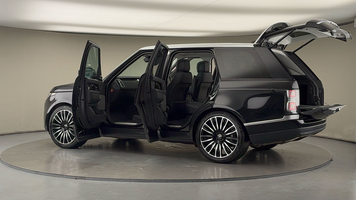 More views of Land Rover Range Rover