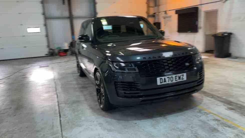 More views of Land Rover Range Rover
