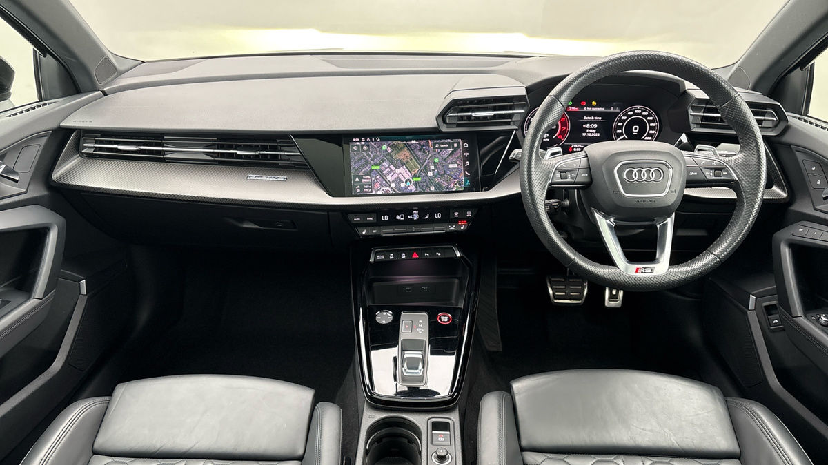 Audi RS3 Image 12