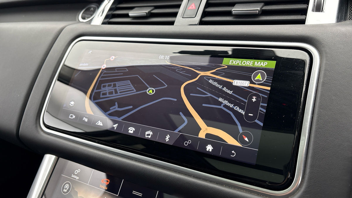 Land Rover Range Rover Sport Image 17