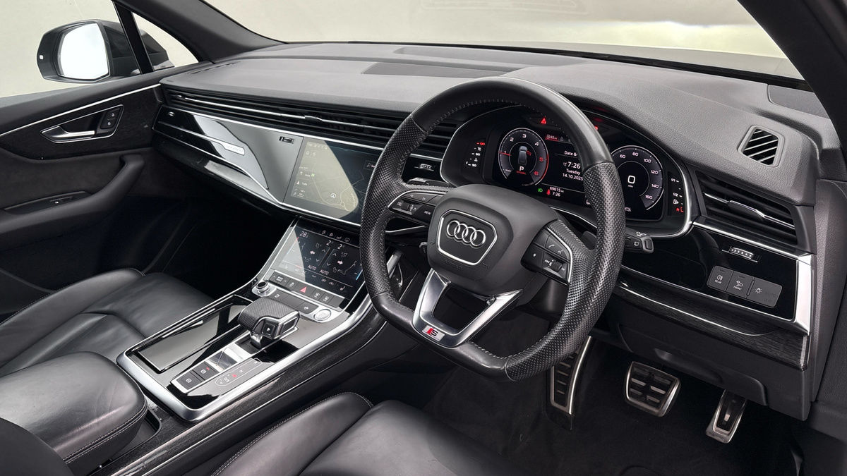 Audi Q7 Image 5