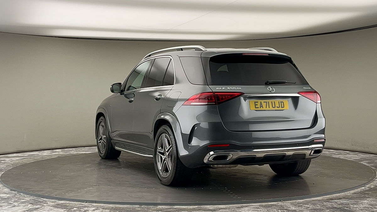 More views of Mercedes-Benz GLE