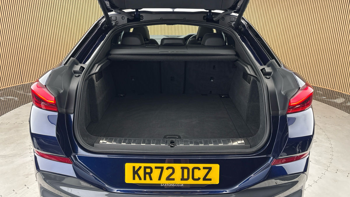 BMW X6 Image 11