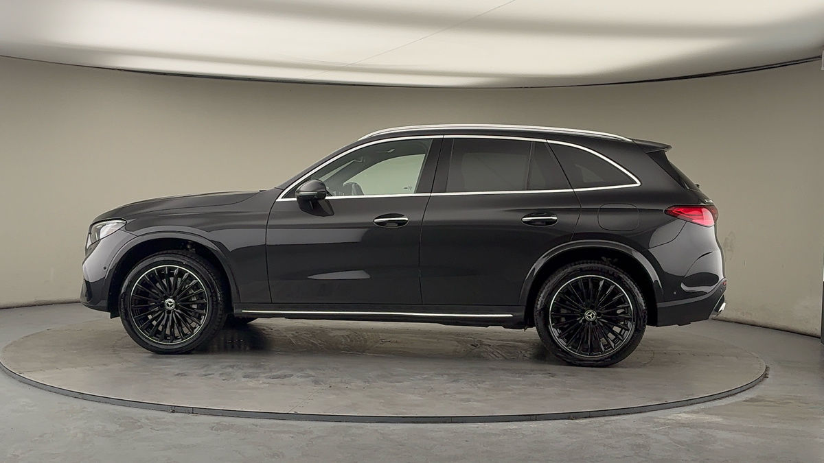 More views of Mercedes-Benz GLC