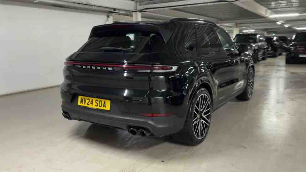More views of Porsche Cayenne