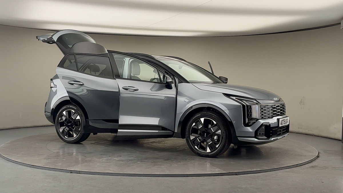 More views of Kia Sportage