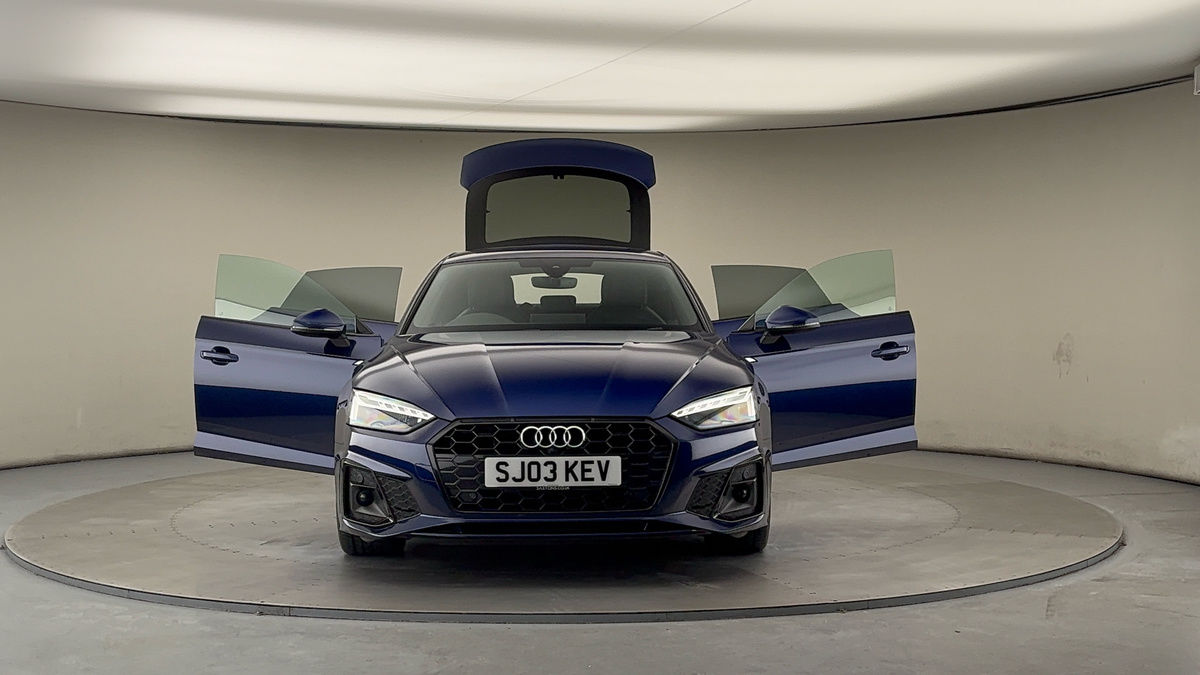 More views of Audi A5