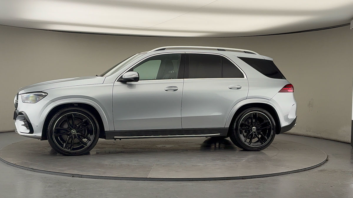 More views of Mercedes-Benz GLE