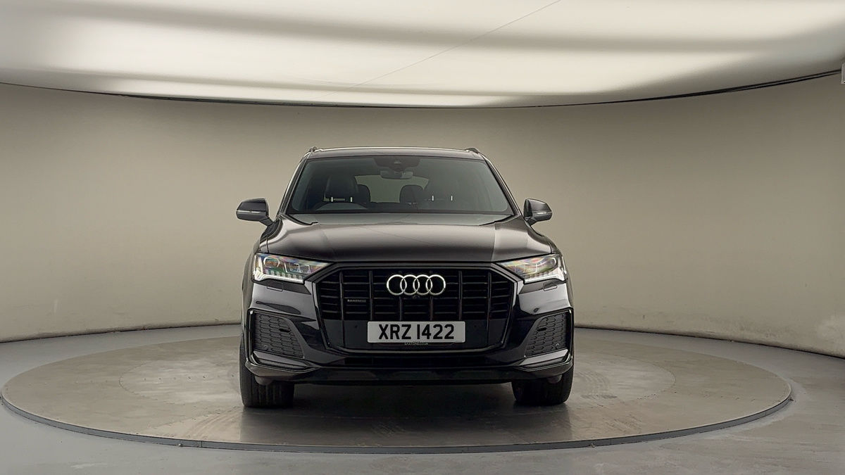 More views of Audi Q7